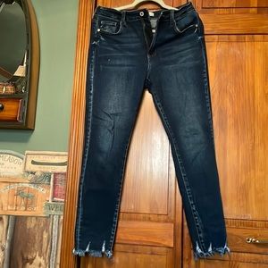 Kancan straight leg raw hem